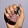 Shellac Fuji Love לק גל היפואלרגני ניוד ורדרד מעושן מפתה בגימור קרם