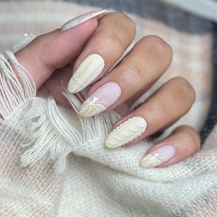Shellac White Button Down לק ג'ל היפואלרגני שמנת בהיר חצי שקוף | לק ג'ל ...